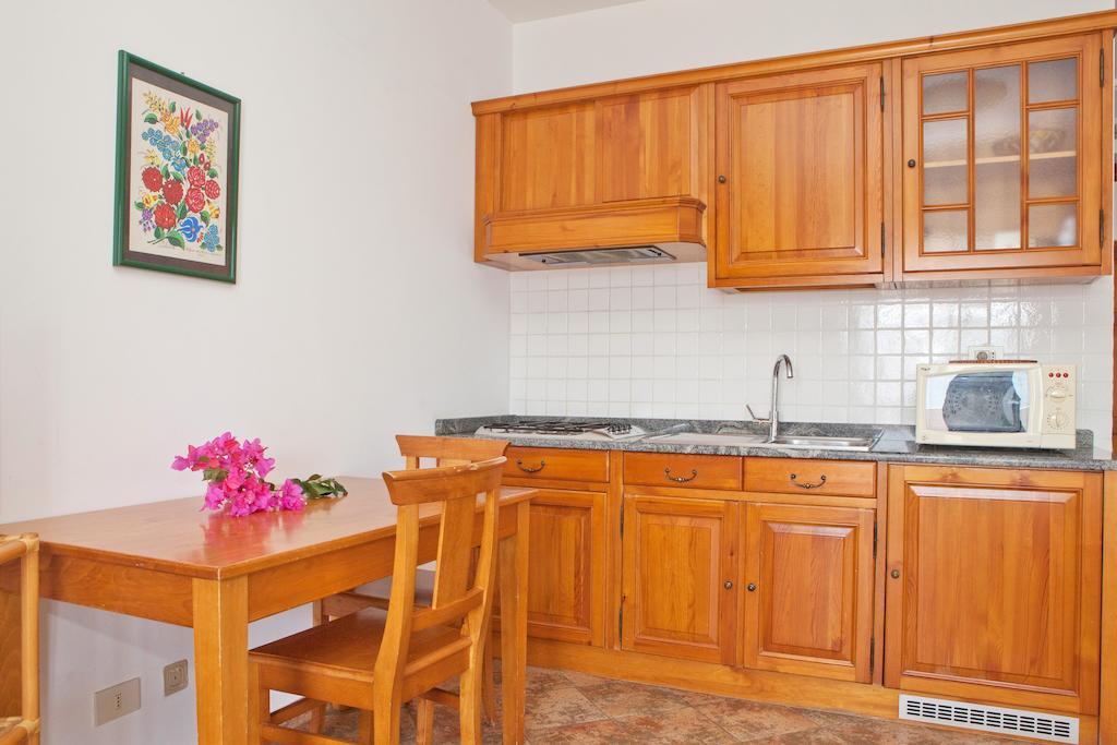 Residence Hotel Baia Portinenti Đảo Lipari Ngoại thất bức ảnh